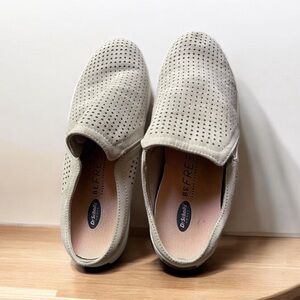 Dr. Scholls Be Free Tan/White open back sneaker. Have been worn. 6M